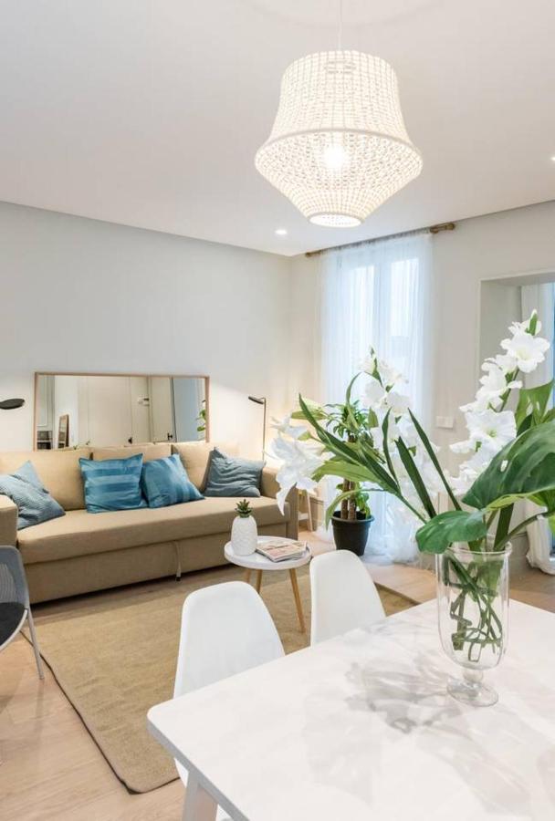 Explore Madrid From A Warm Apartment With Patio At A Newly Refurbished Manorial Building 외부 사진